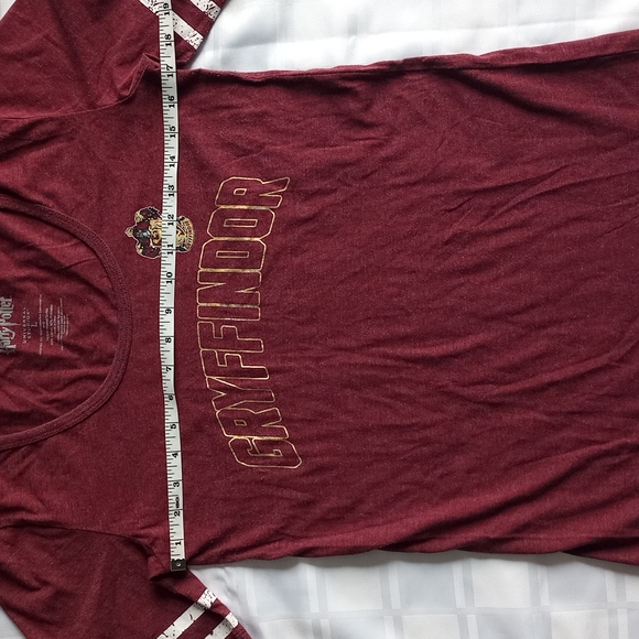 Harry Potter Gryffindor Jersery T-shirt - Picture 4 of 12